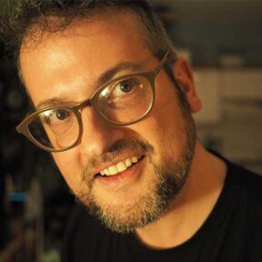 Portrait of Dan Klyn
